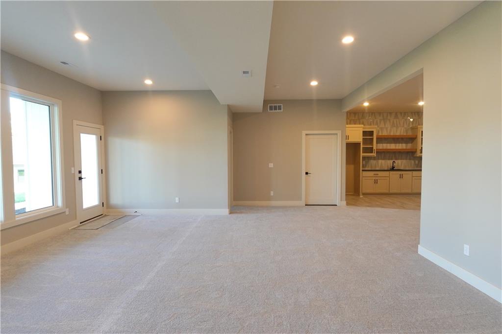 12725 N Champanel Way Property Photo 26