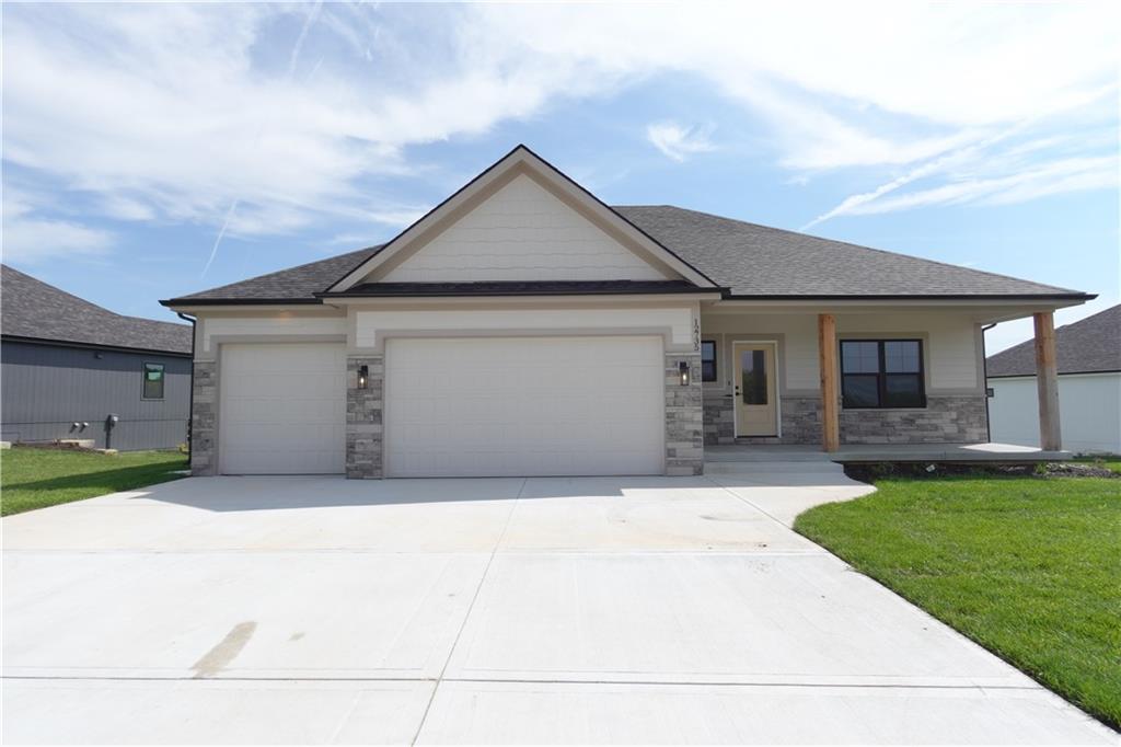 12735 N Champanel Way Property Photo 1