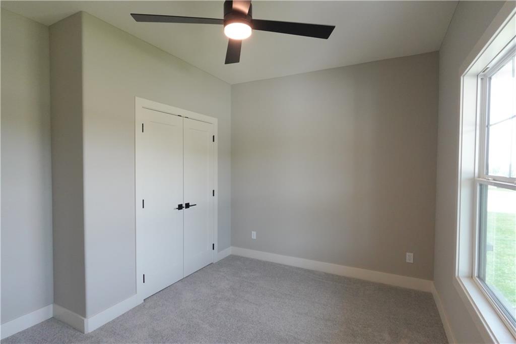 12735 N Champanel Way Property Photo 9