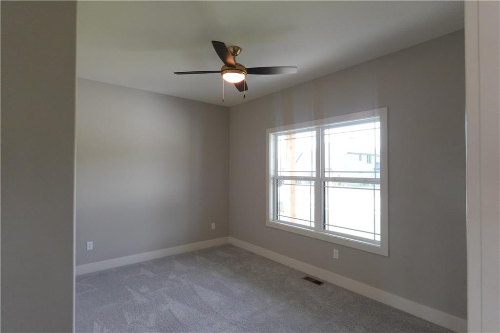 12745 N Champanel Way Property Photo 9