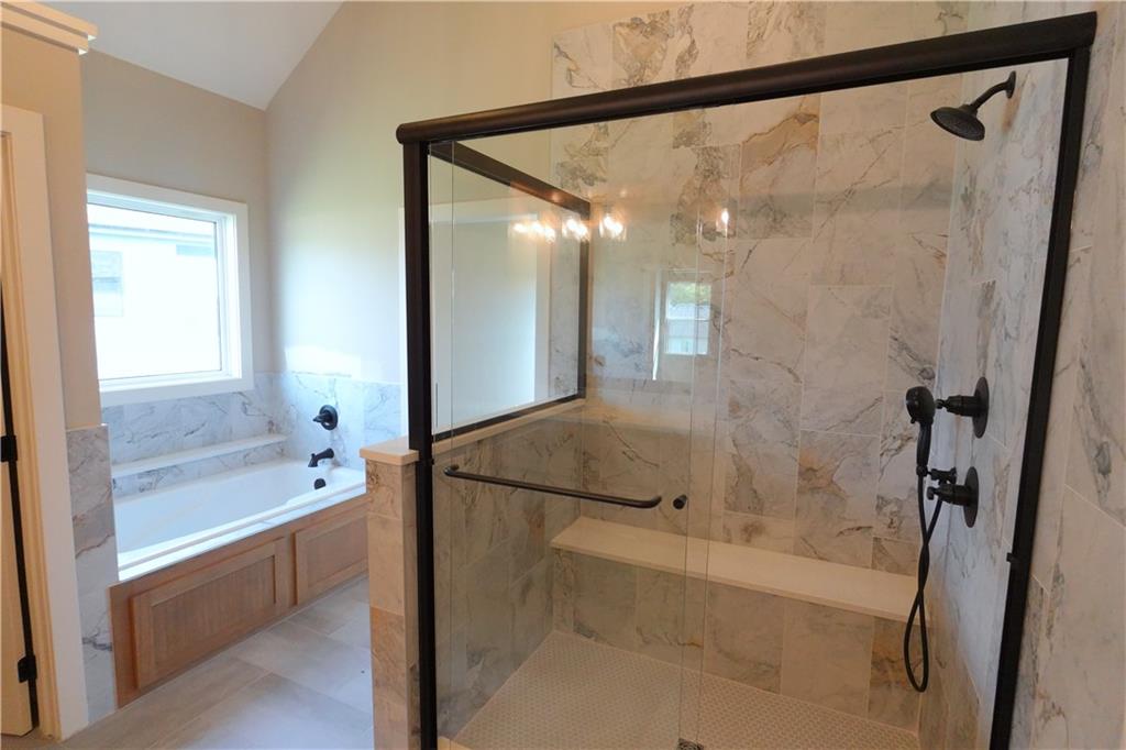 12745 N Champanel Way Property Photo 15