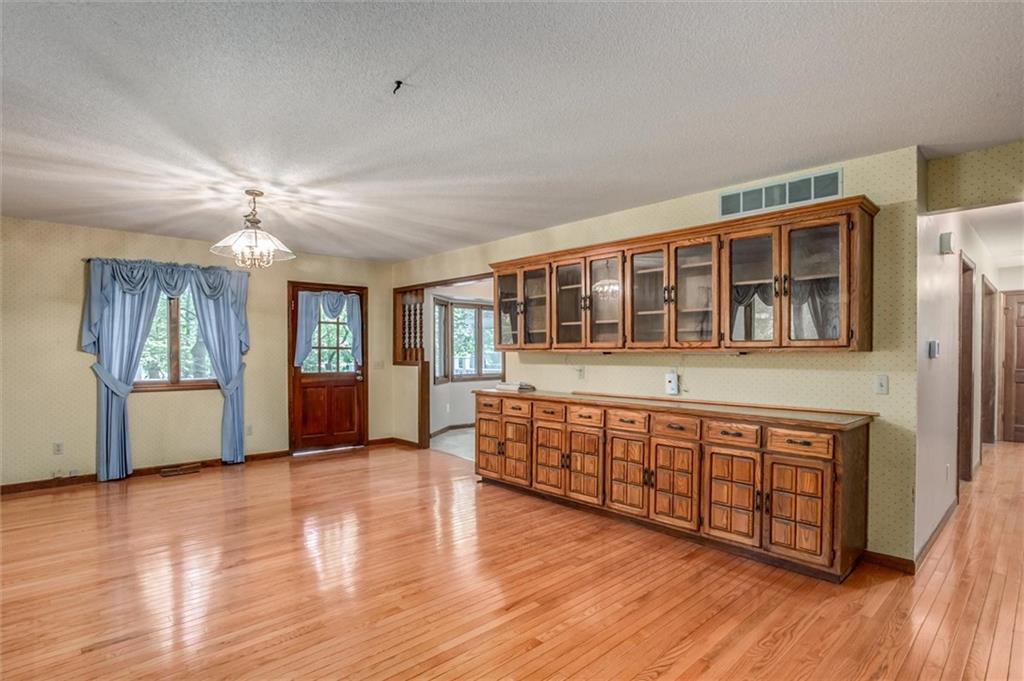 17601 River Drive Property Photo 14