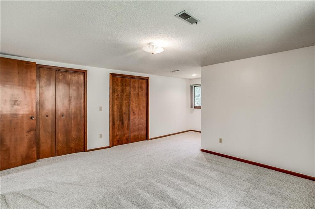 17601 River Drive Property Photo 25