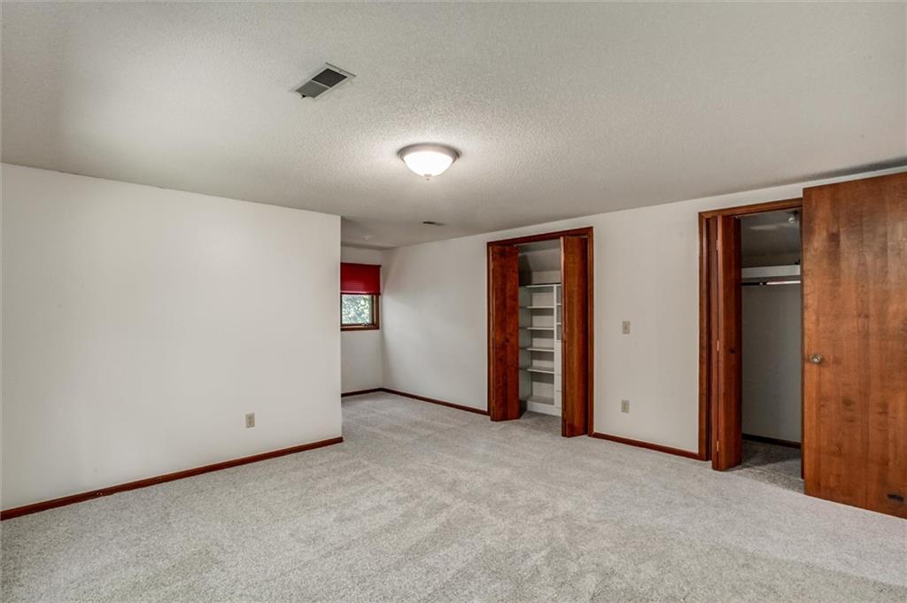 17601 River Drive Property Photo 28