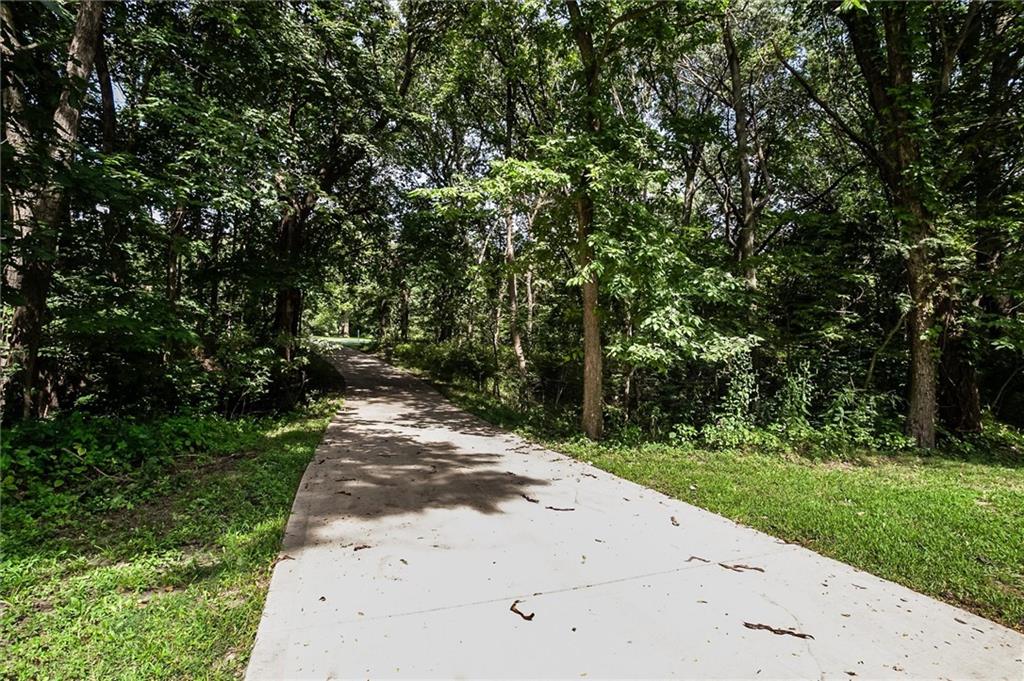 17601 River Drive Property Photo 33