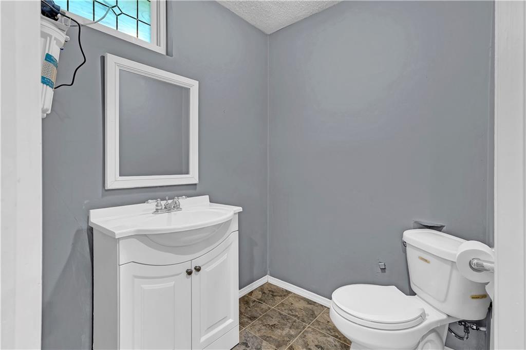906 Pine Crest Avenue Property Photo 29