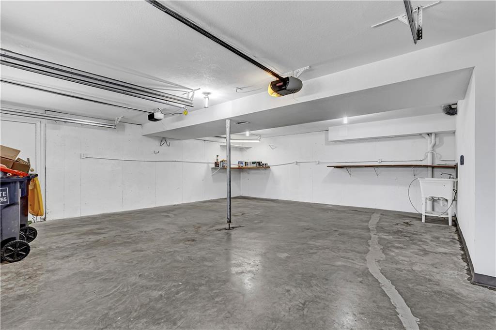 906 Pine Crest Avenue Property Photo 31