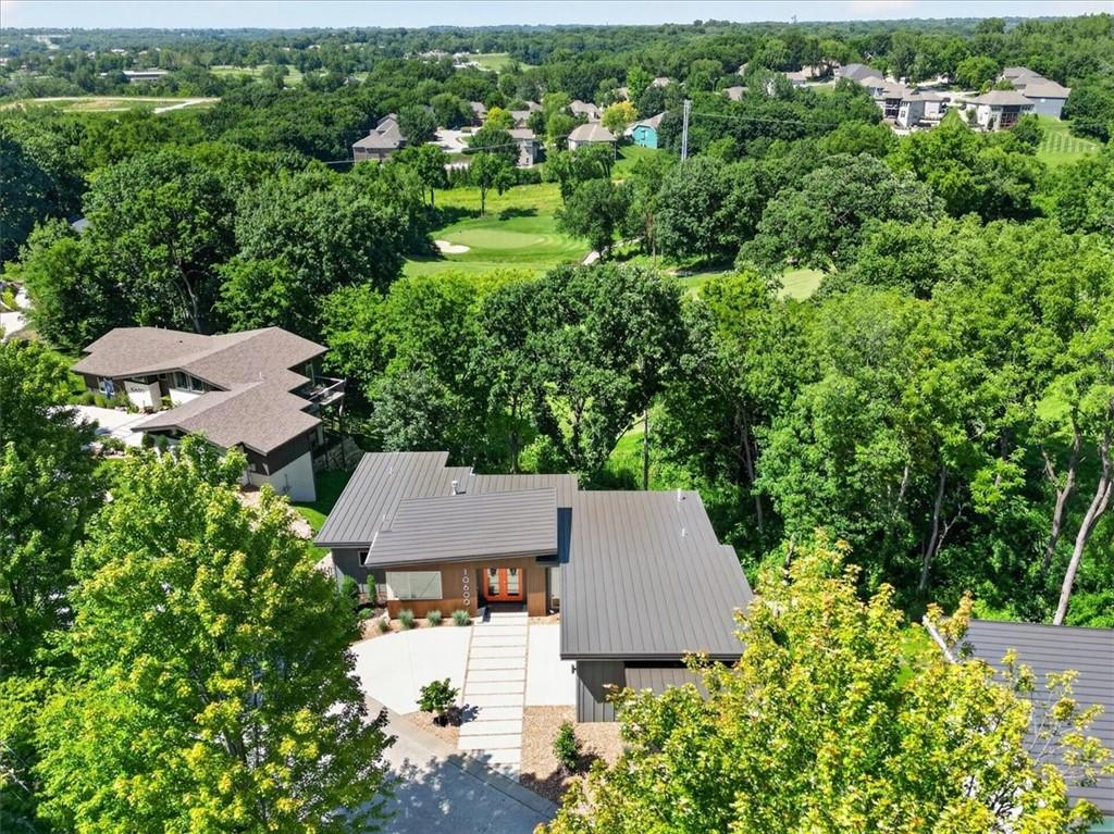 10600 Chateau Lane Property Photo 12