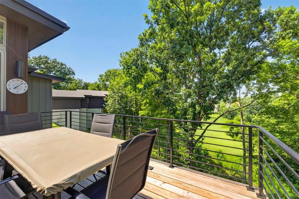 10600 Chateau Lane Property Photo 44