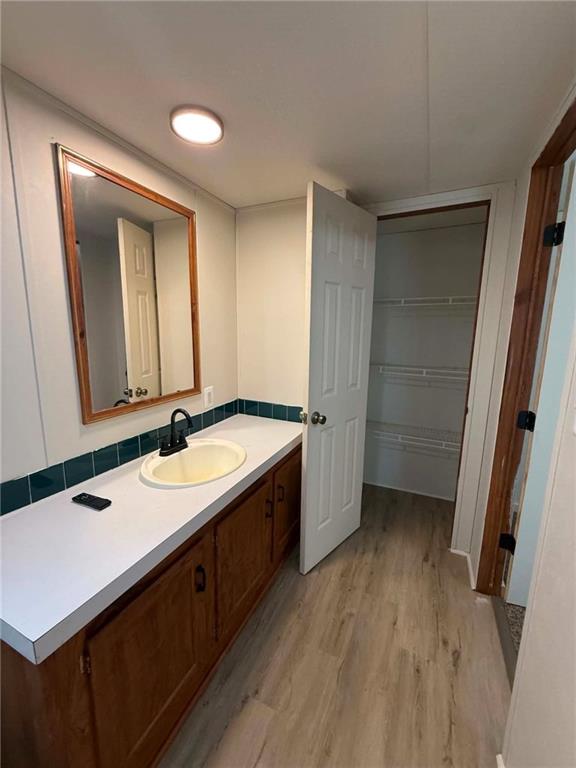 2924 Dune Road Property Photo 18