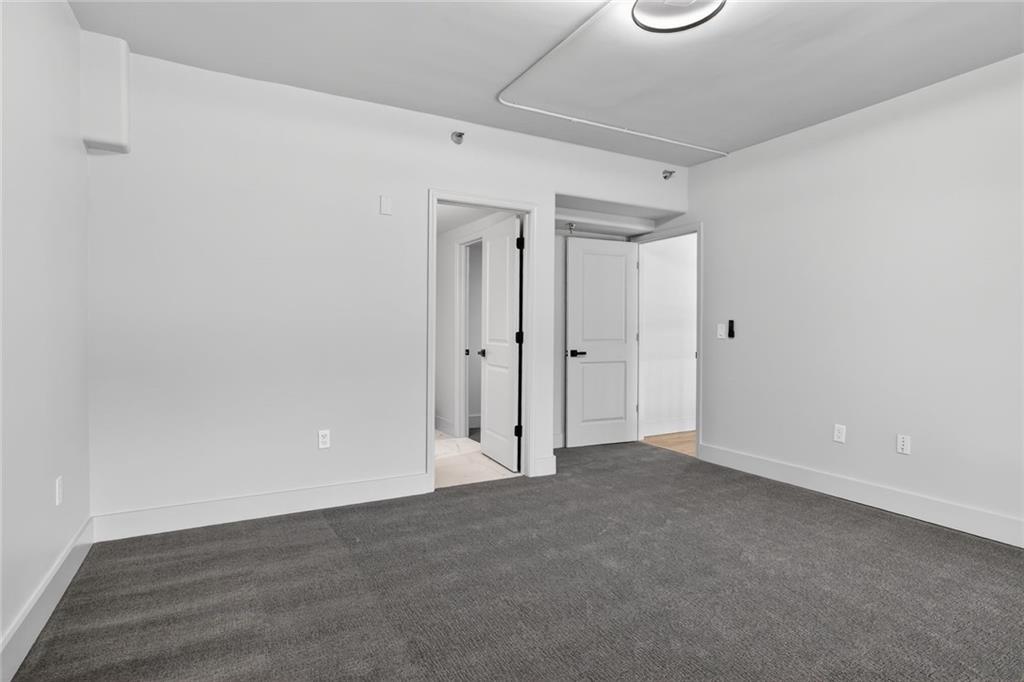 600 E Admiral Boulevard Property Photo 16