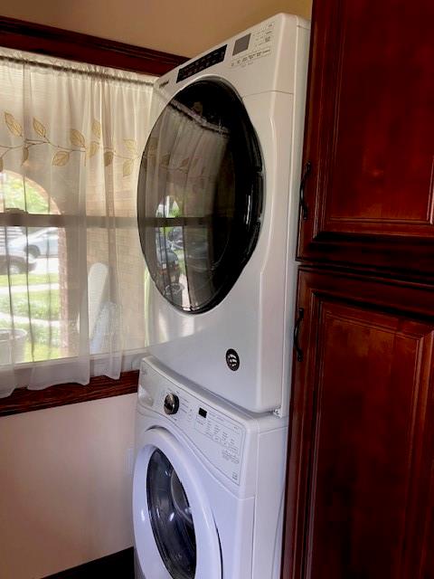 1824 E 47 Terrace Property Photo 6