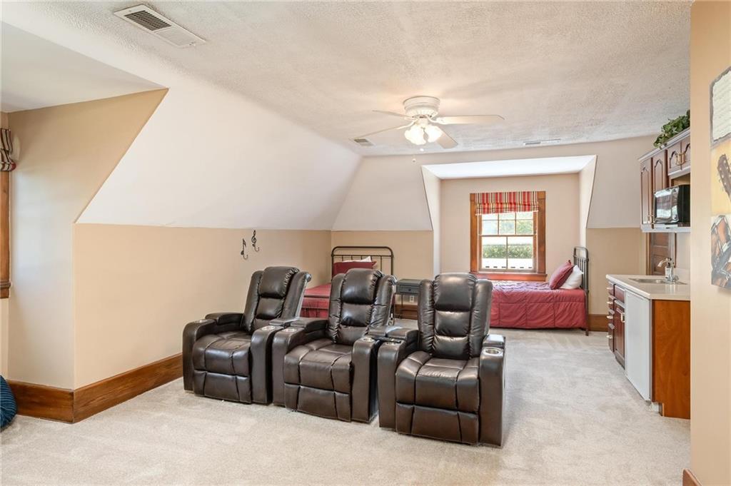 1 Hawthorne Place Property Photo 39