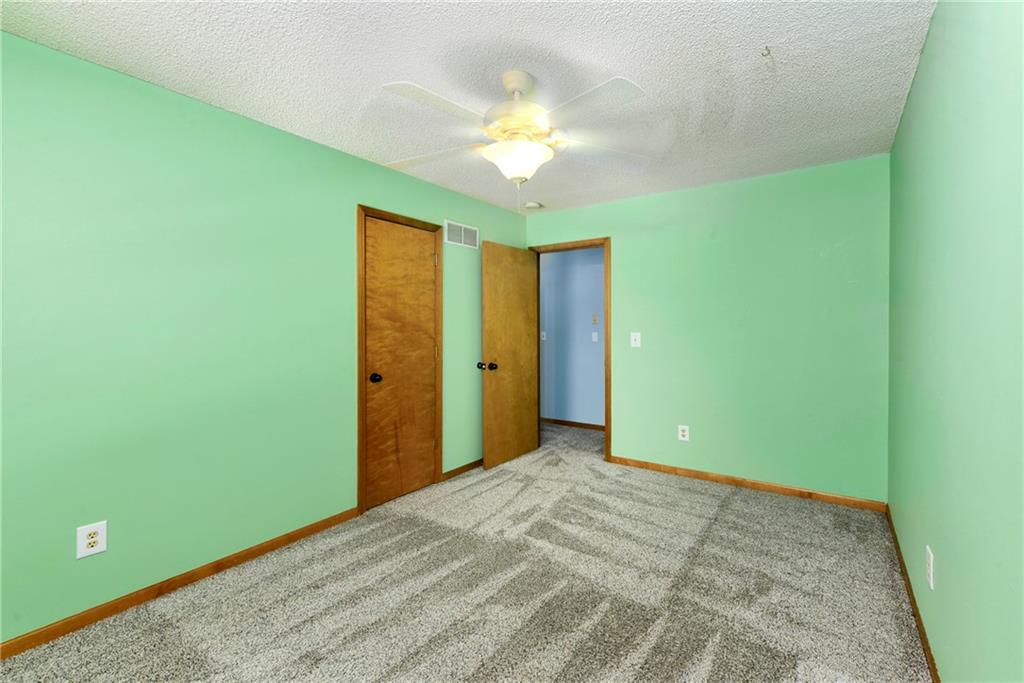644 Se Jonathon Avenue Property Photo 33