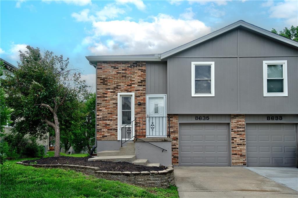 8635 N HULL Avenue Property Photo 1