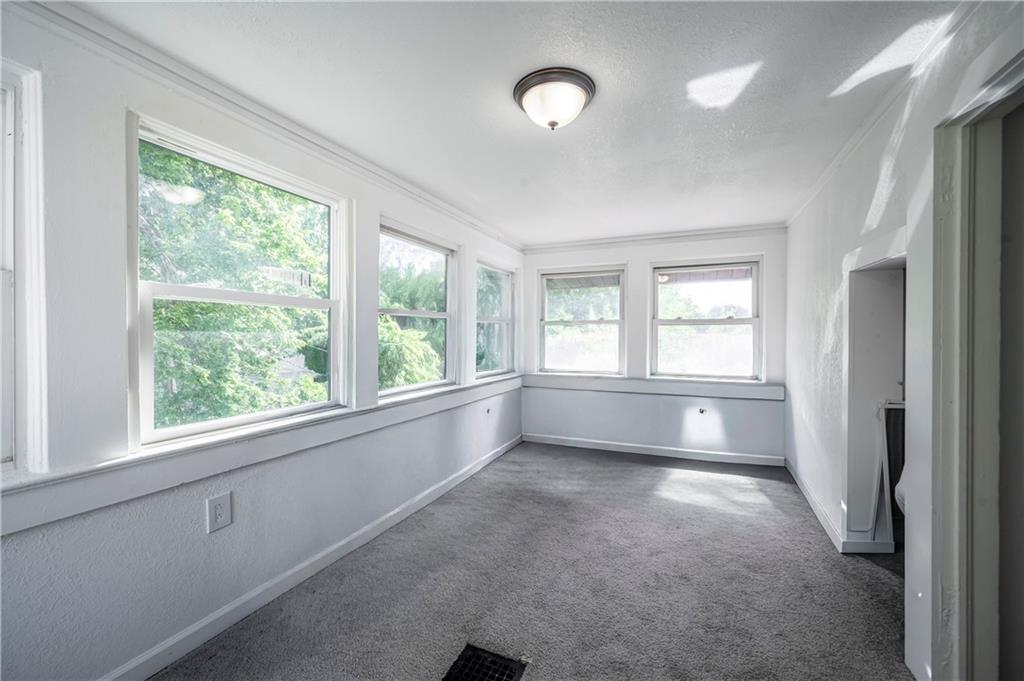 1105 Laurel Avenue Property Photo 19