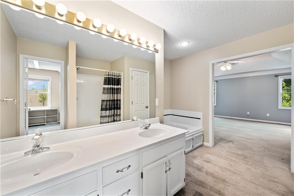 3329 Gateway Drive Property Photo 23