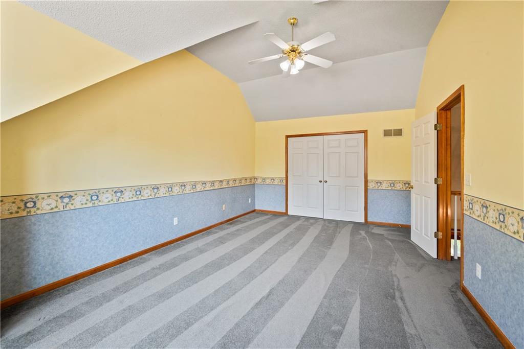 3329 Gateway Drive Property Photo 32