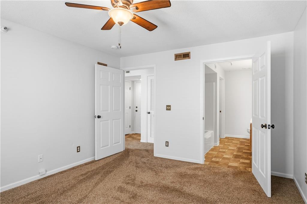 5600 Ne 80th Terrace Property Photo 16
