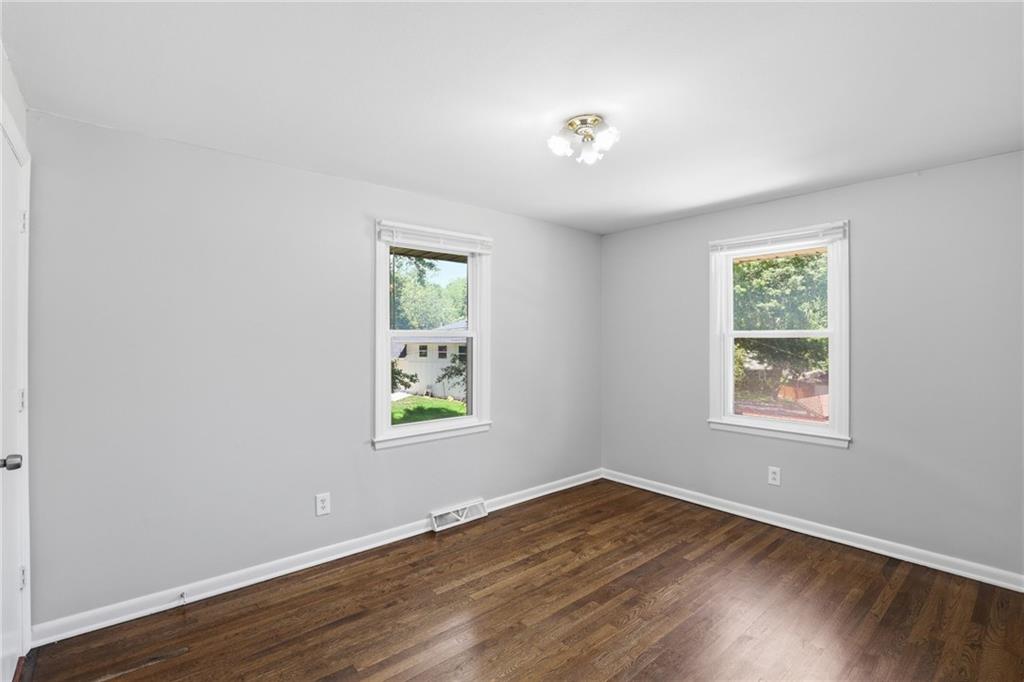 8506 Maple Avenue Property Photo 27
