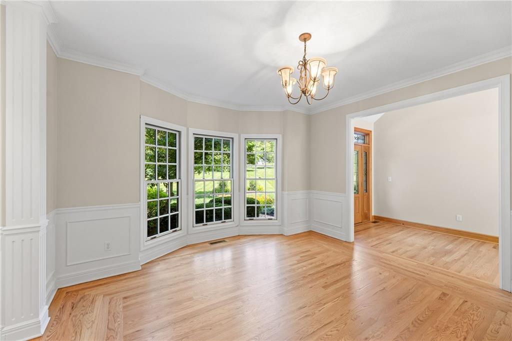 7447 Mize Road Property Photo 11