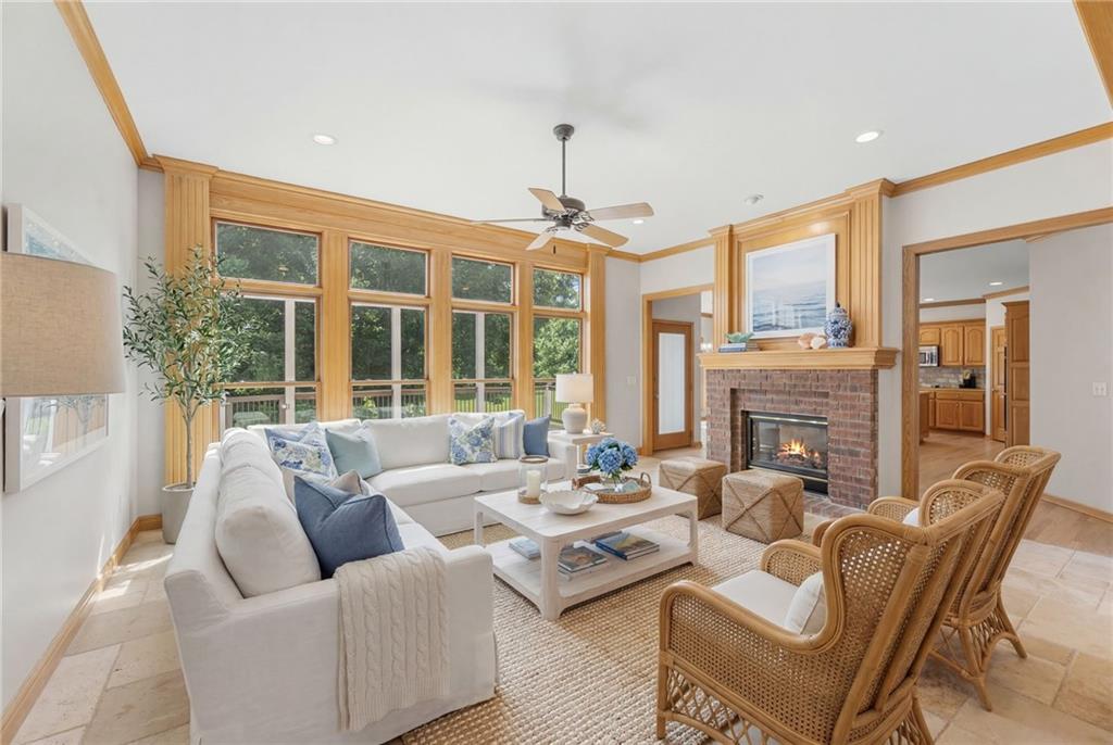 7447 Mize Road Property Photo 15
