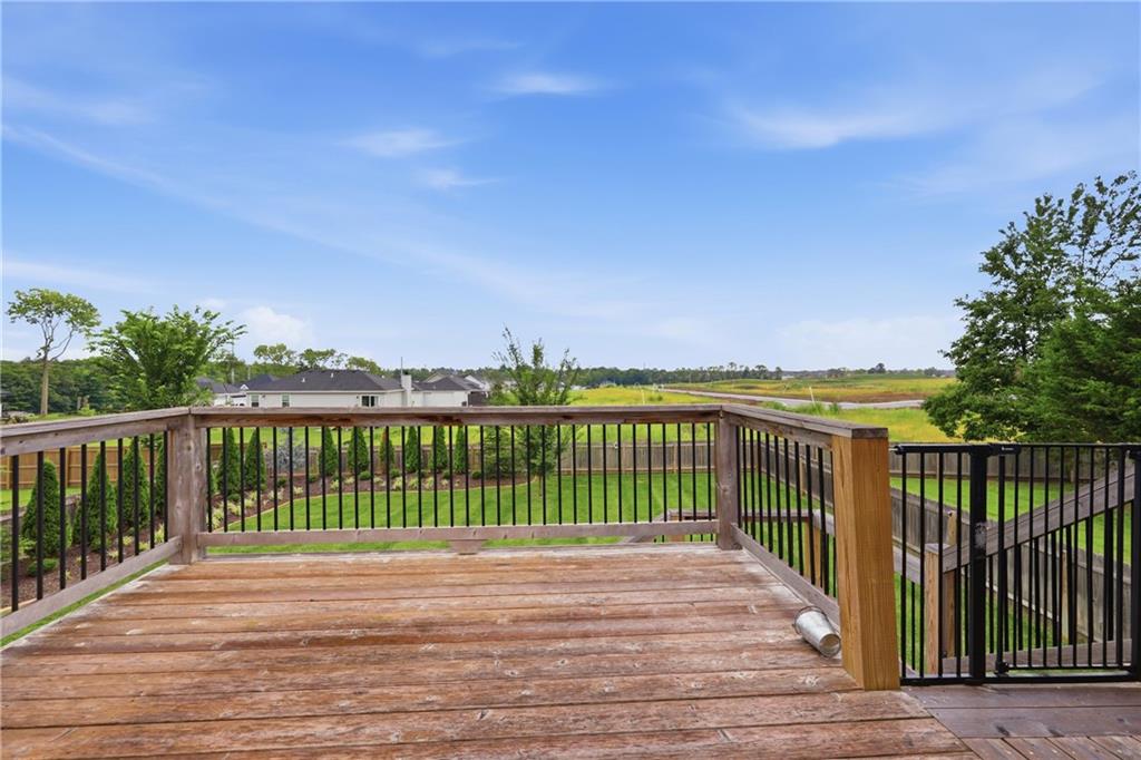 3919 Valley Forge Drive Property Photo 12