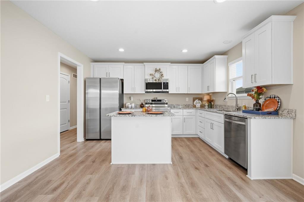 700 Summer Dawn Circle Property Photo 6