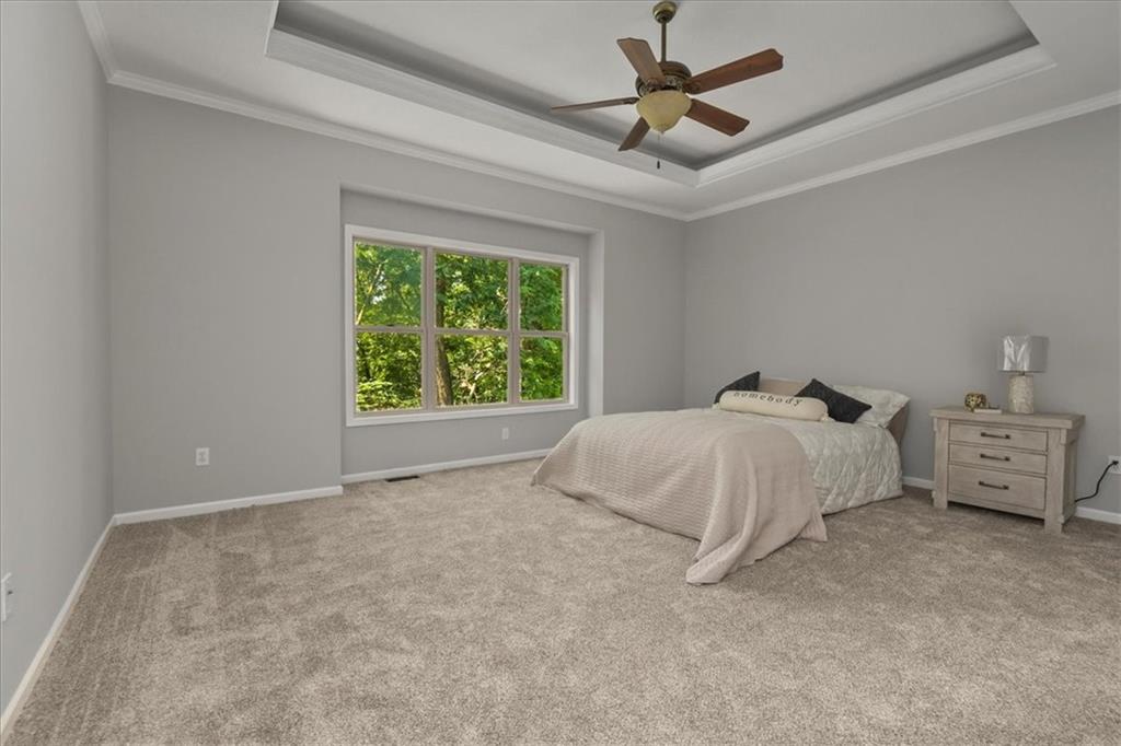 9014 N St Clair Avenue Property Photo 13