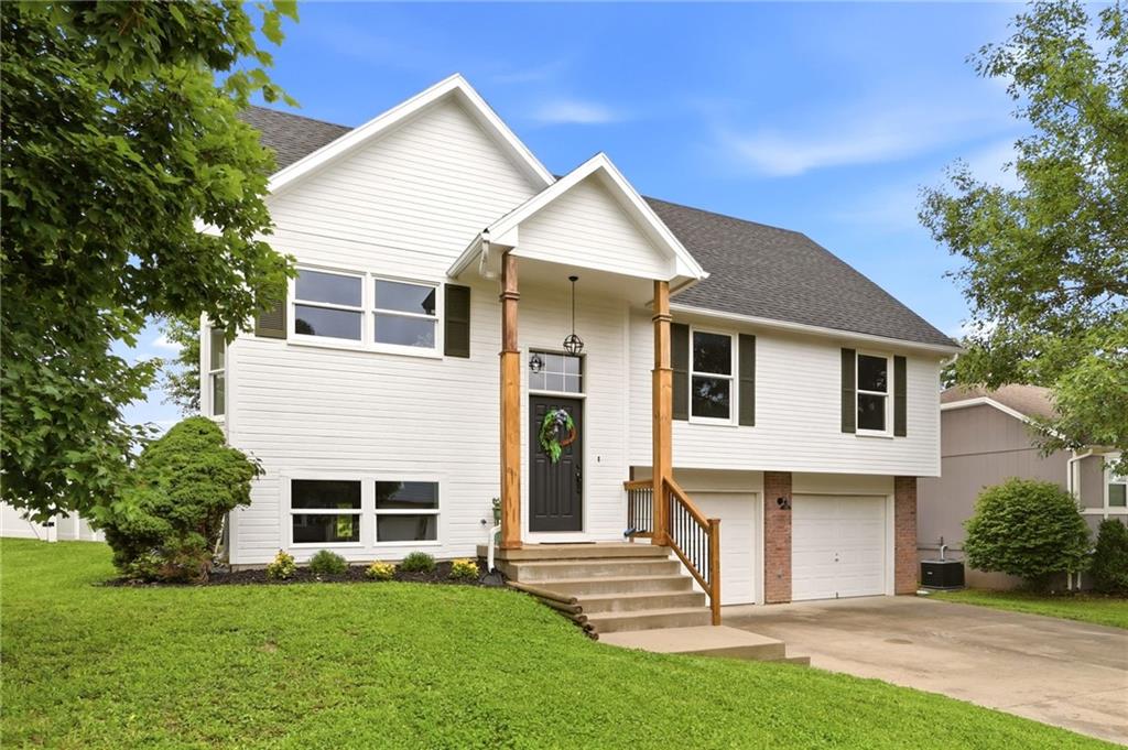 207 Parkway Drive Property Photo 1