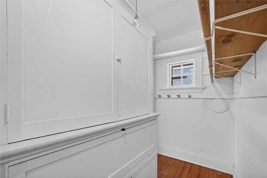 400 E Locust Street Property Photo 44