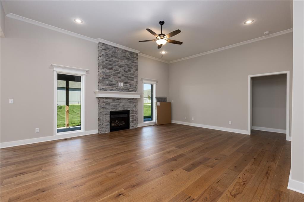 10130 N Winchester Avenue Property Photo 8