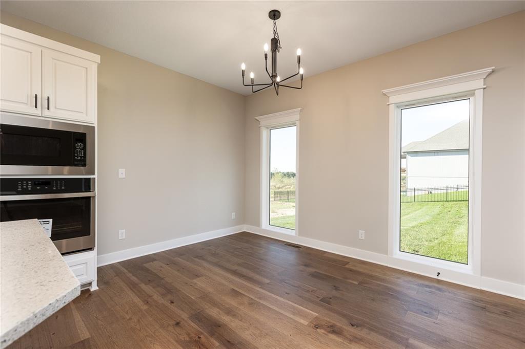 10130 N Winchester Avenue Property Photo 14