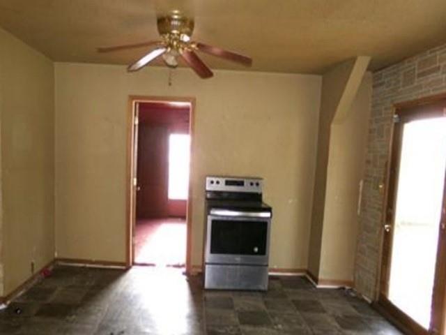 6757 Seward Lane Property Photo 5