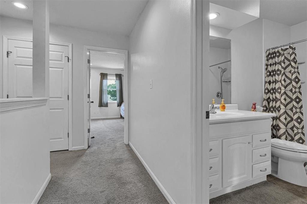 7019 N Fisk Court Property Photo 25