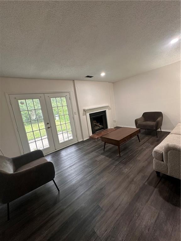 9525 Manning Avenue Property Photo 13