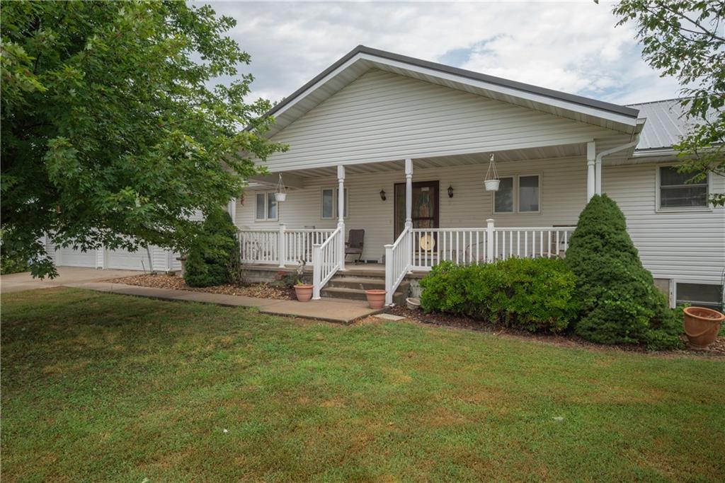 619 V Highway Property Photo 2