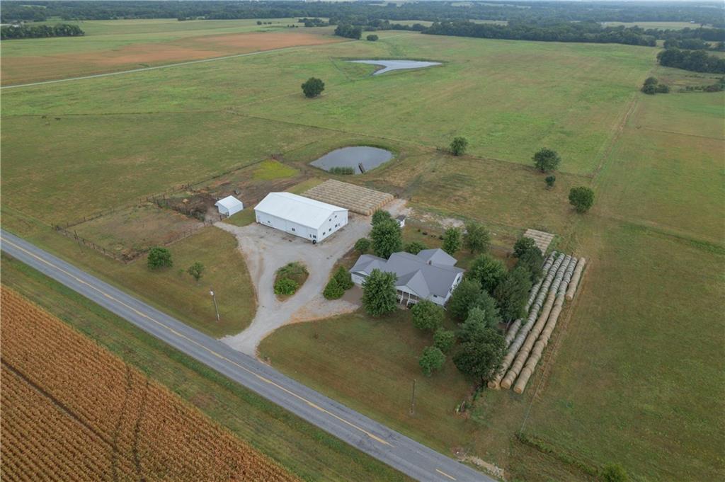 619 V Highway Property Photo 5