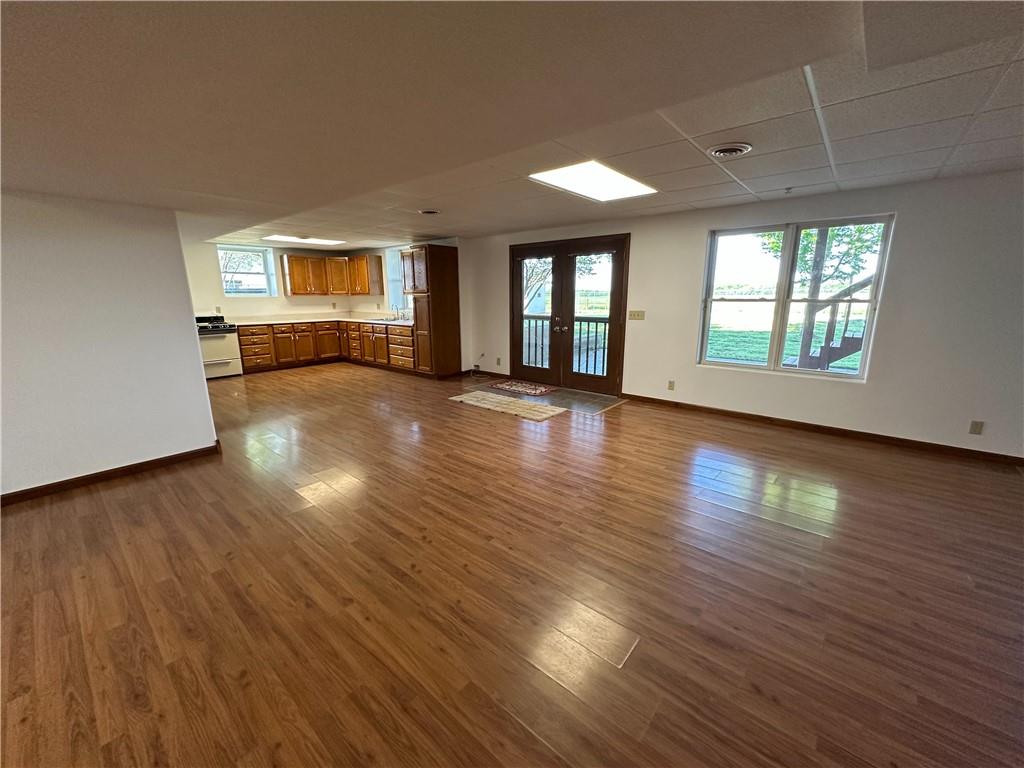 619 V Highway Property Photo 29