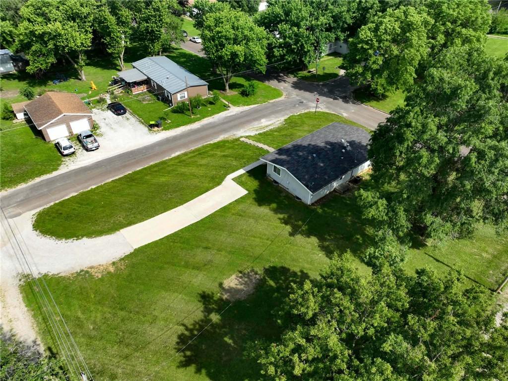 1115 3rd Avenue Property Photo 8