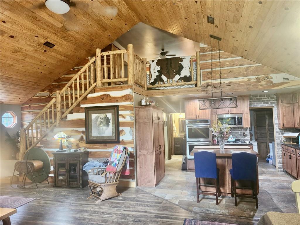 15005 D Highway Property Photo 3