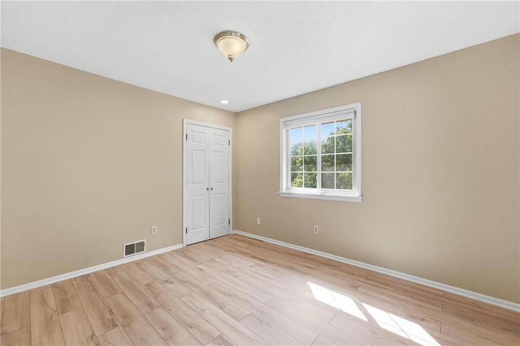 5528 Nw Verlin Drive Property Photo 29