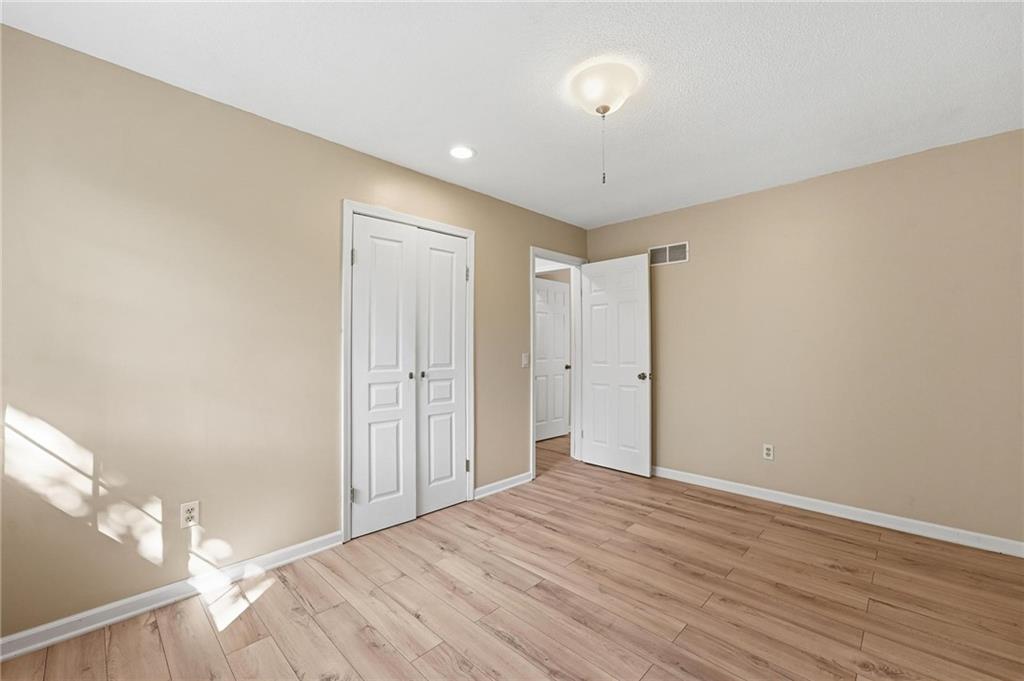 5528 Nw Verlin Drive Property Photo 33