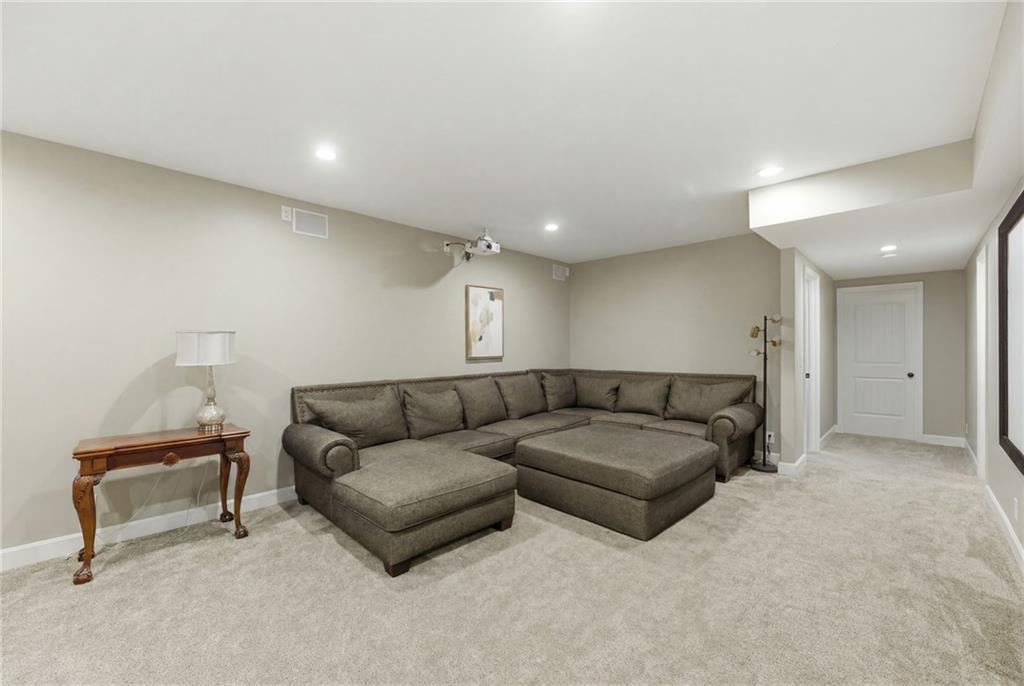 11606 W 157th Terrace Property Photo 34