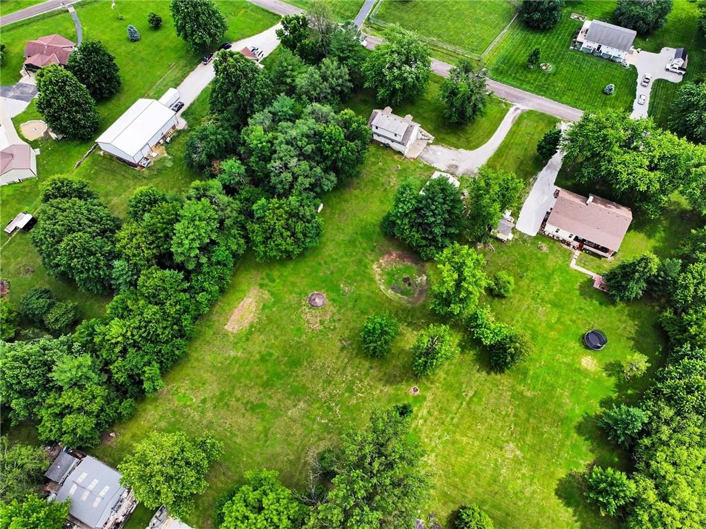 702 Howard Road Property Photo 25