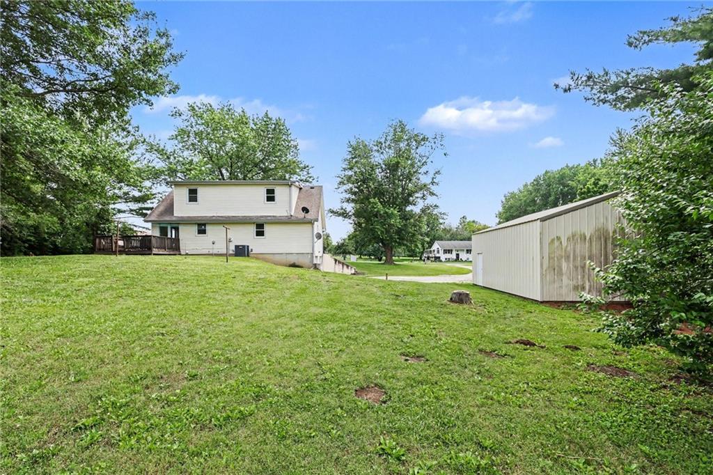 702 Howard Road Property Photo 25