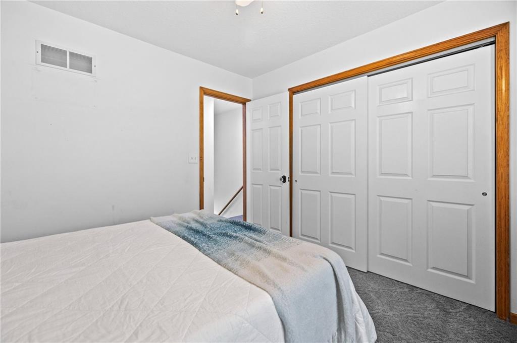 703 N Lincoln Street Property Photo 25