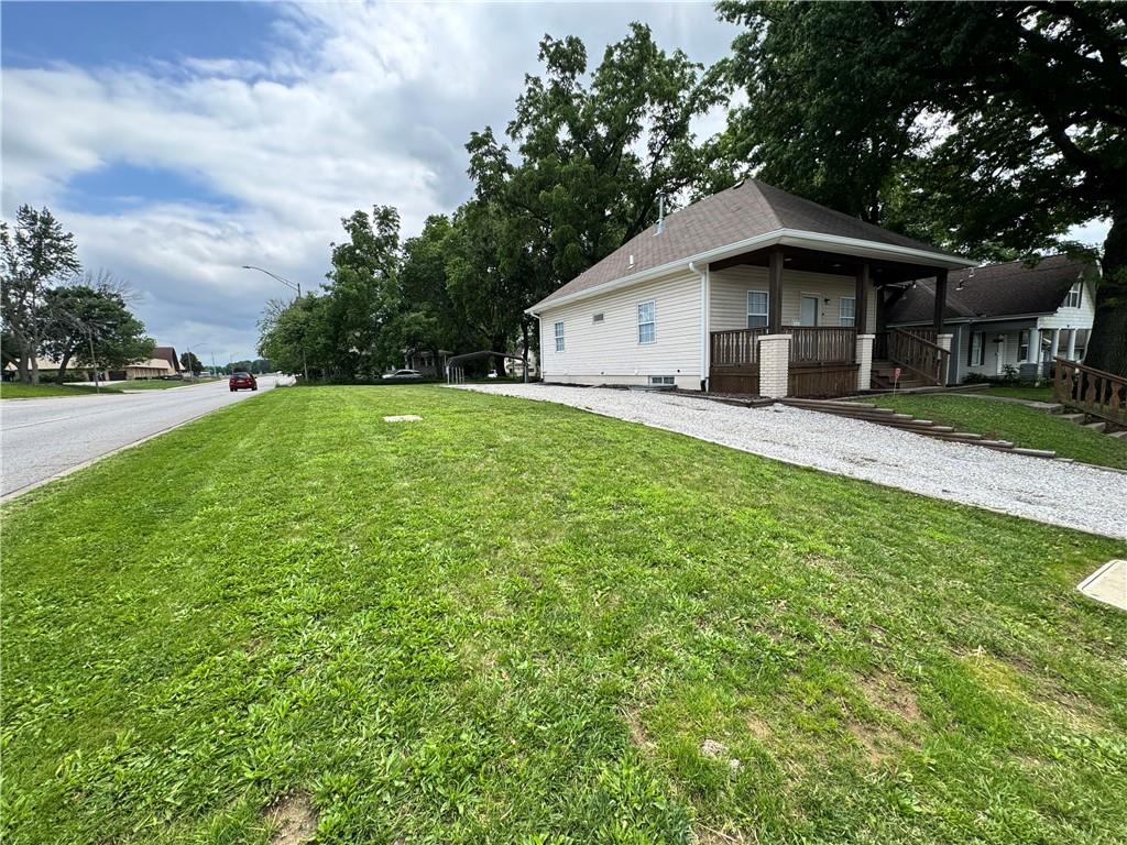 143 E Short Avenue Property Photo 4