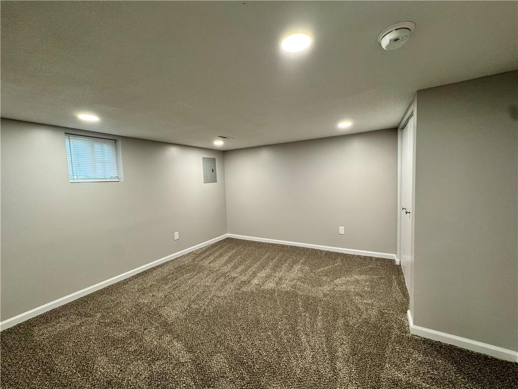 143 E Short Avenue Property Photo 18