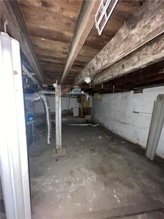 1818 S Overton Avenue Property Photo 10
